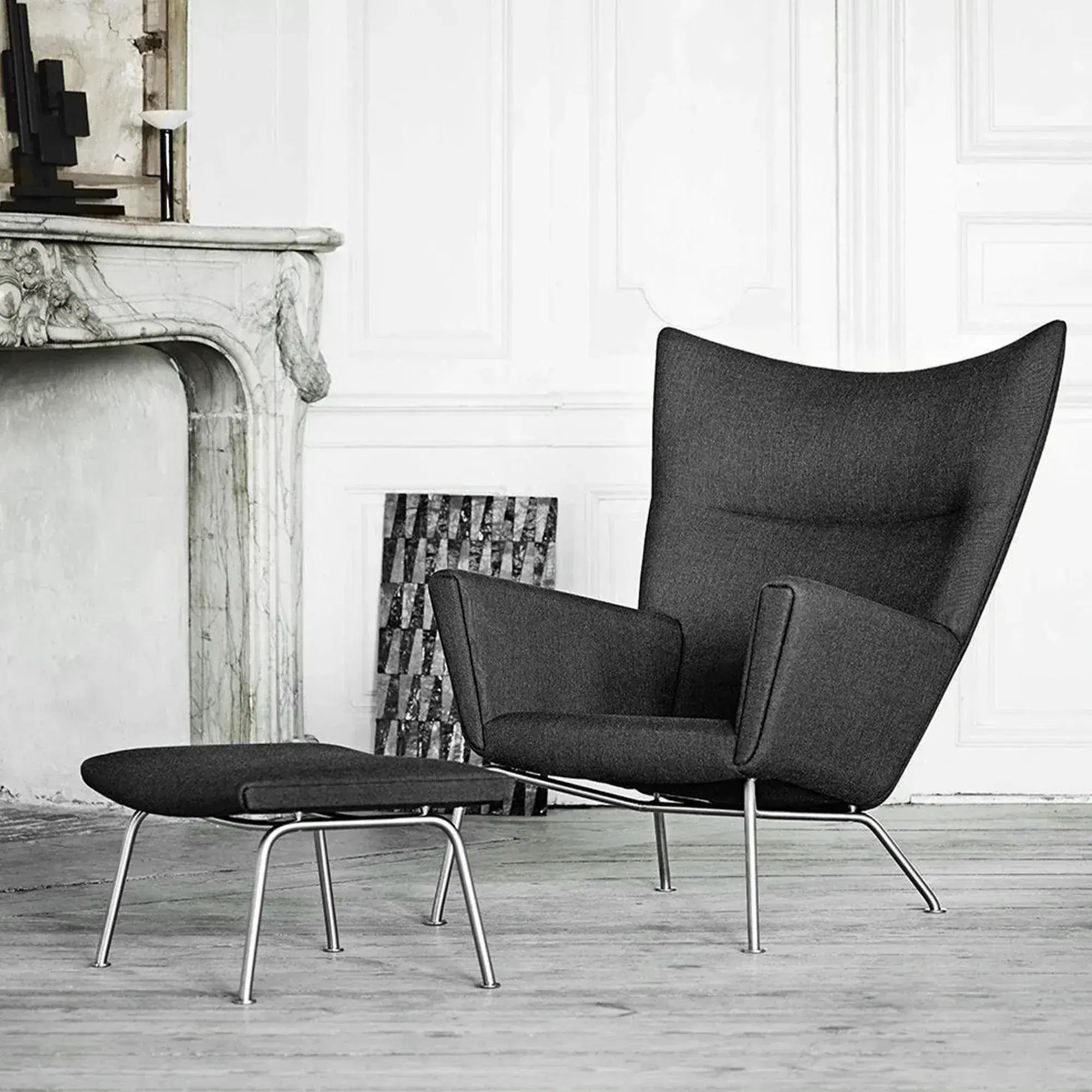CH445 Wing Chair Replica - View 2