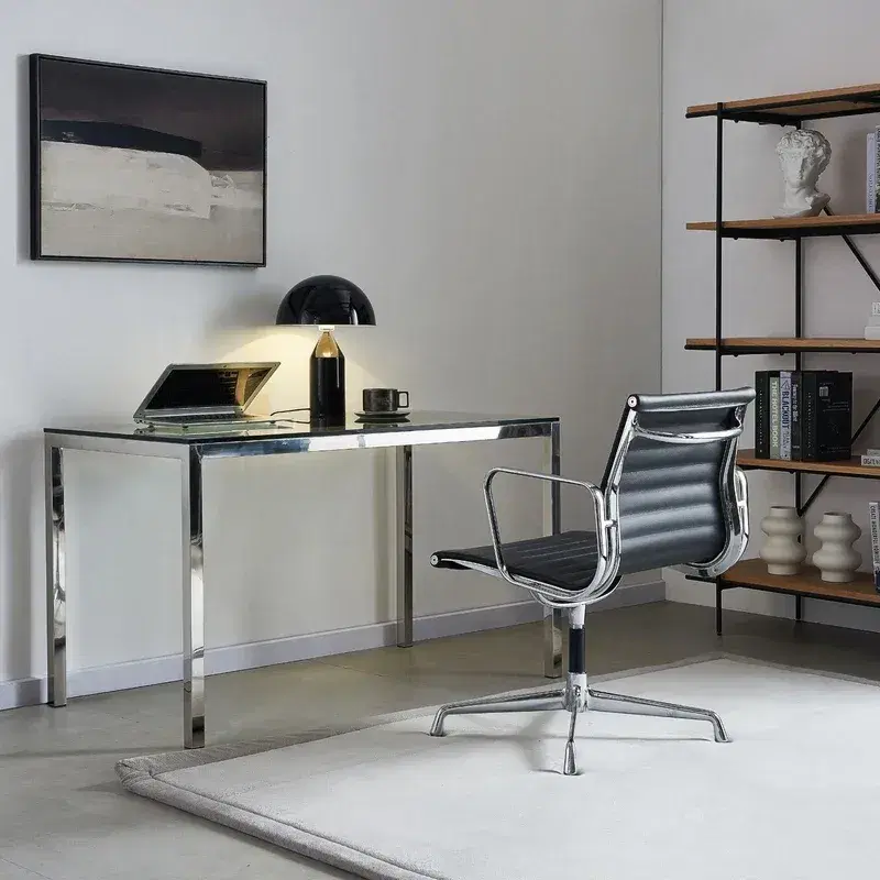 Eames Aluminum Group Side Chair – With Arms Replica - View 14