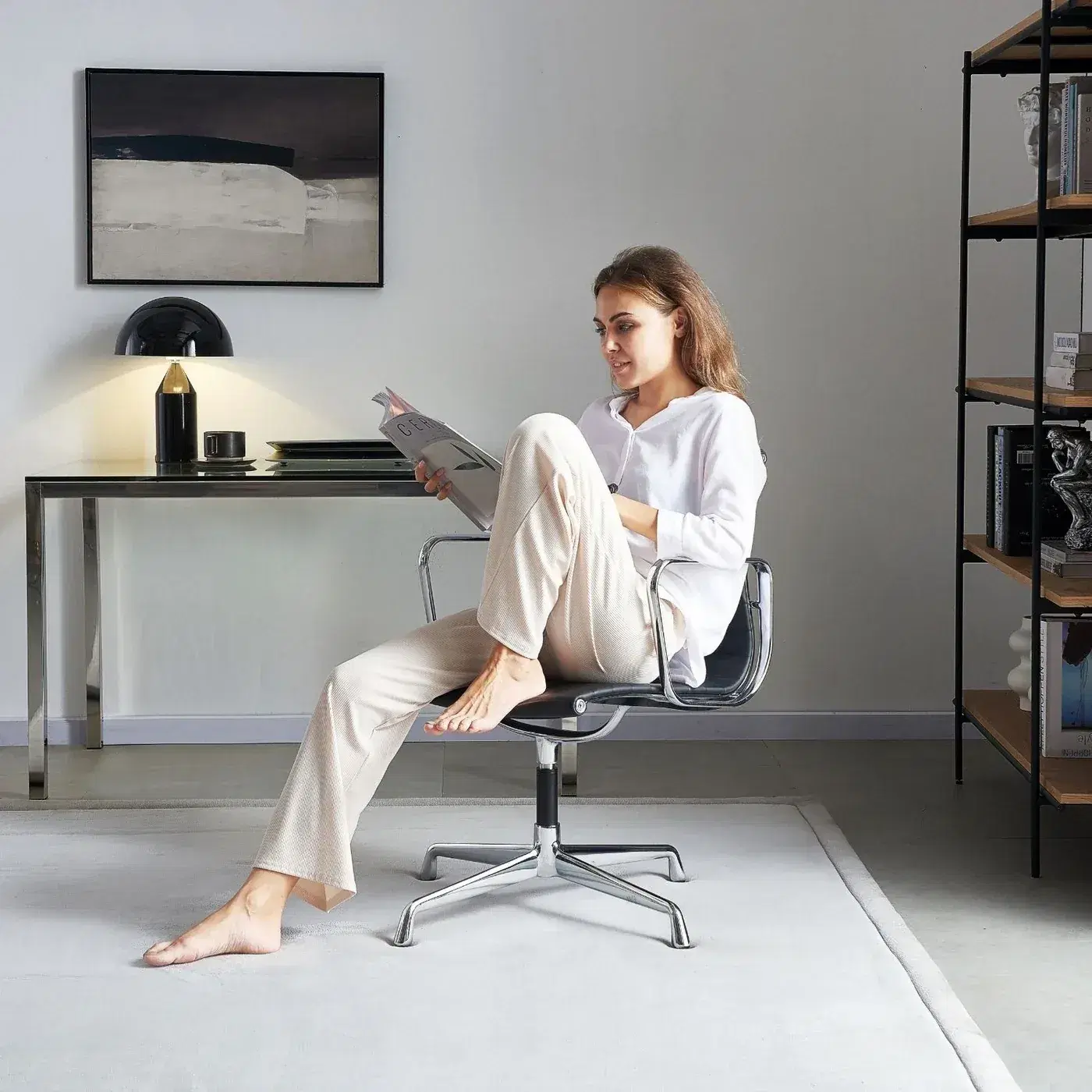 Eames Aluminum Group Side Chair – With Arms Replica - View 2