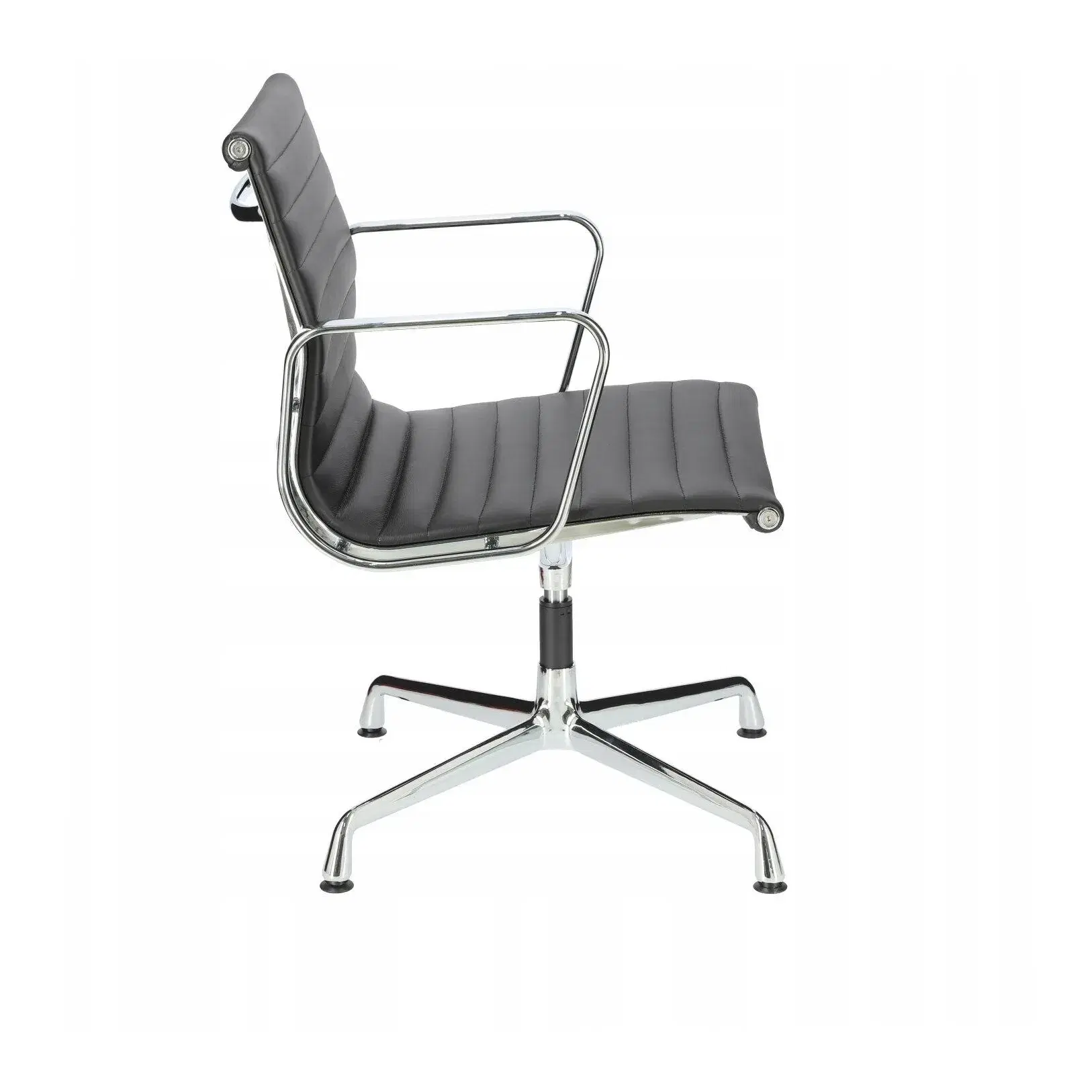 Eames Aluminum Group Side Chair – With Arms Replica - View 4