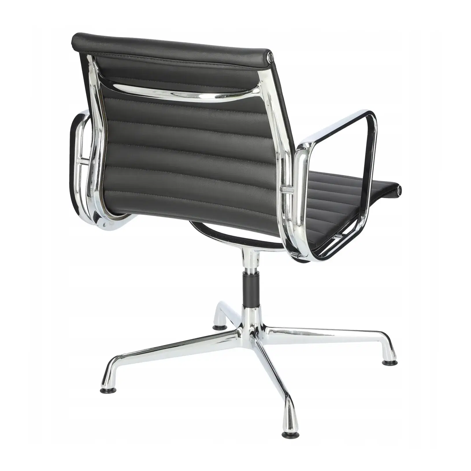 Eames Aluminum Group Side Chair – With Arms Replica - View 5