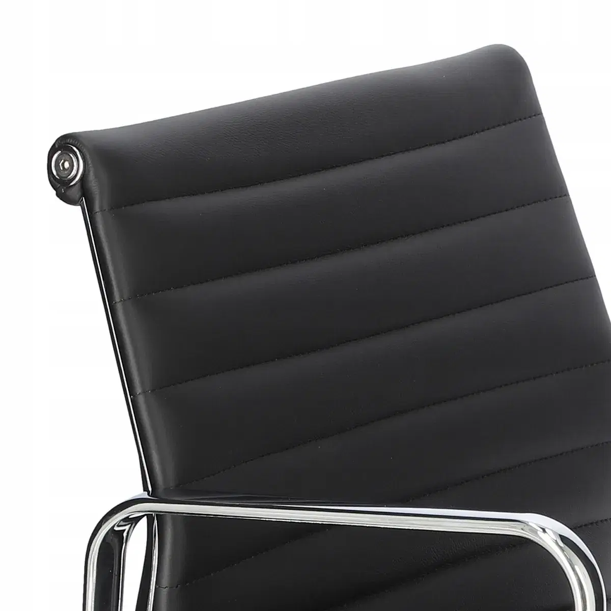 Eames Aluminum Group Side Chair – With Arms Replica - View 7