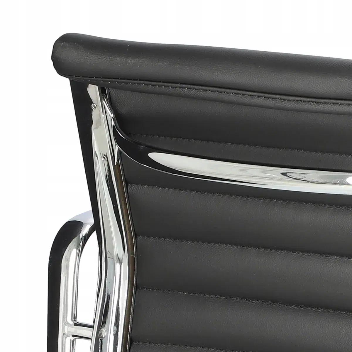 Eames Aluminum Group Side Chair – With Arms Replica - View 9