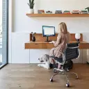 Eames Aluminum Management Group Chair Replica - View 2