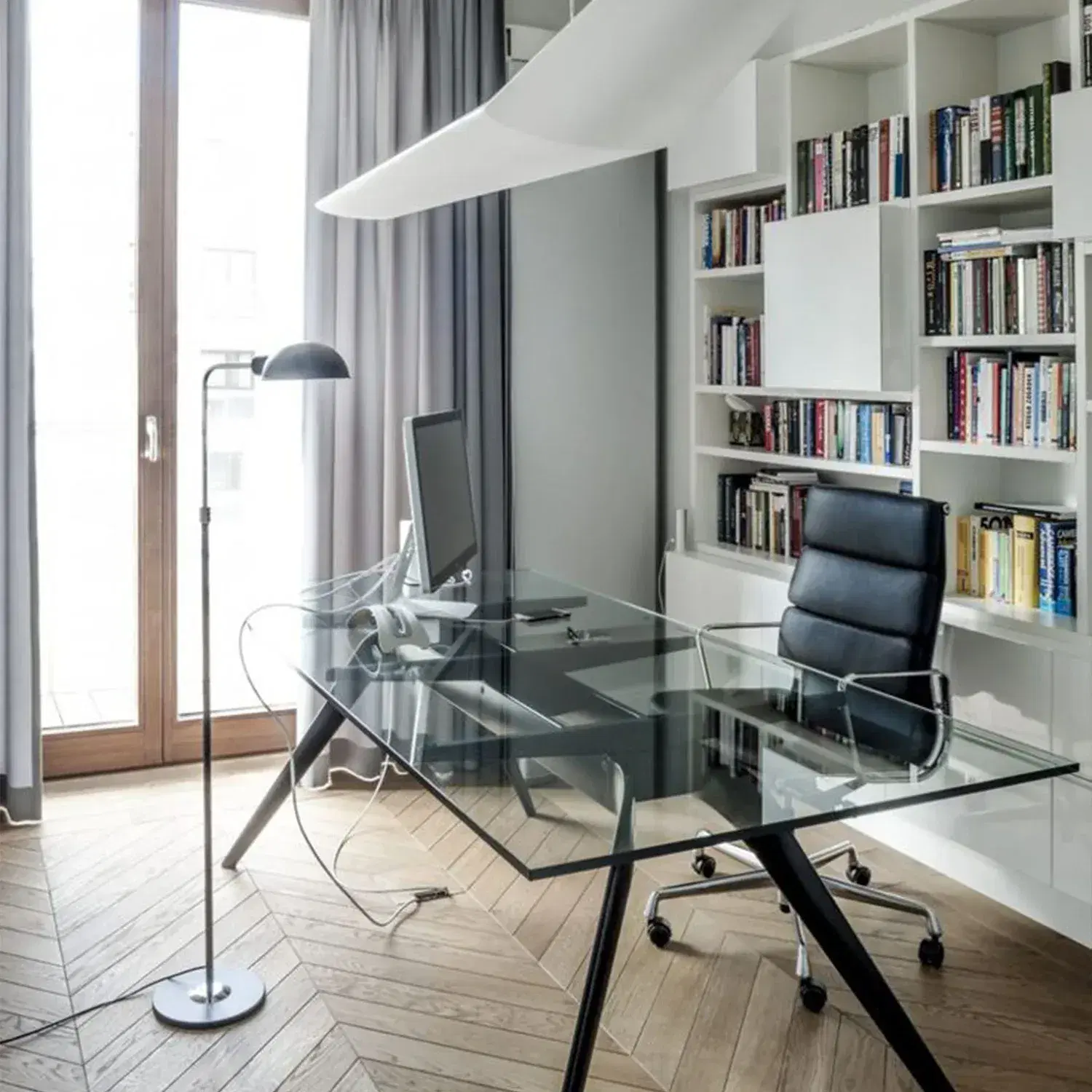 Eames Soft Pad Group Executive Chair Replica - View 5