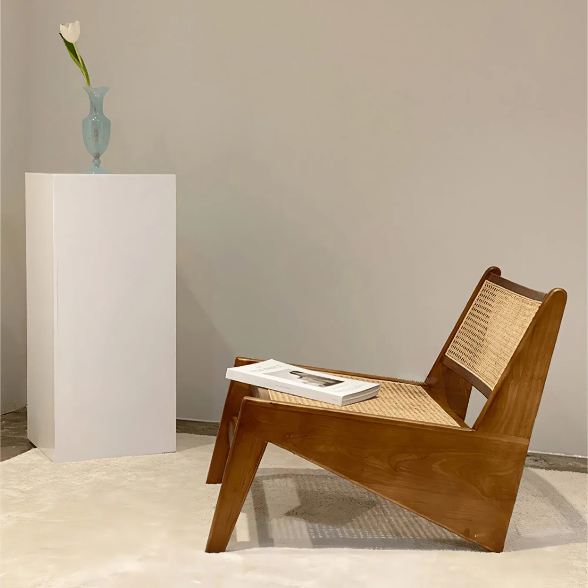 Kangaroo Chair Replica - View 9