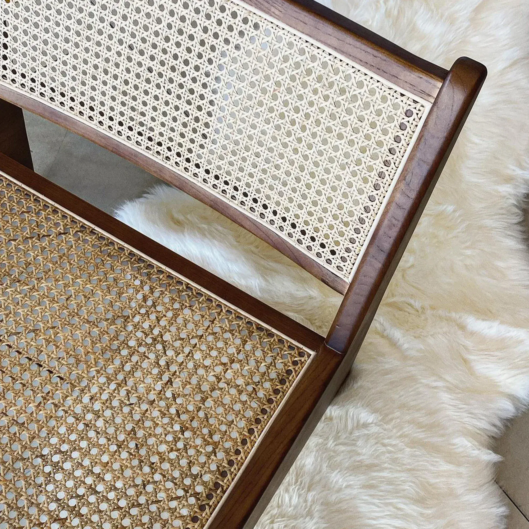 Kangaroo Chair Replica - View 7