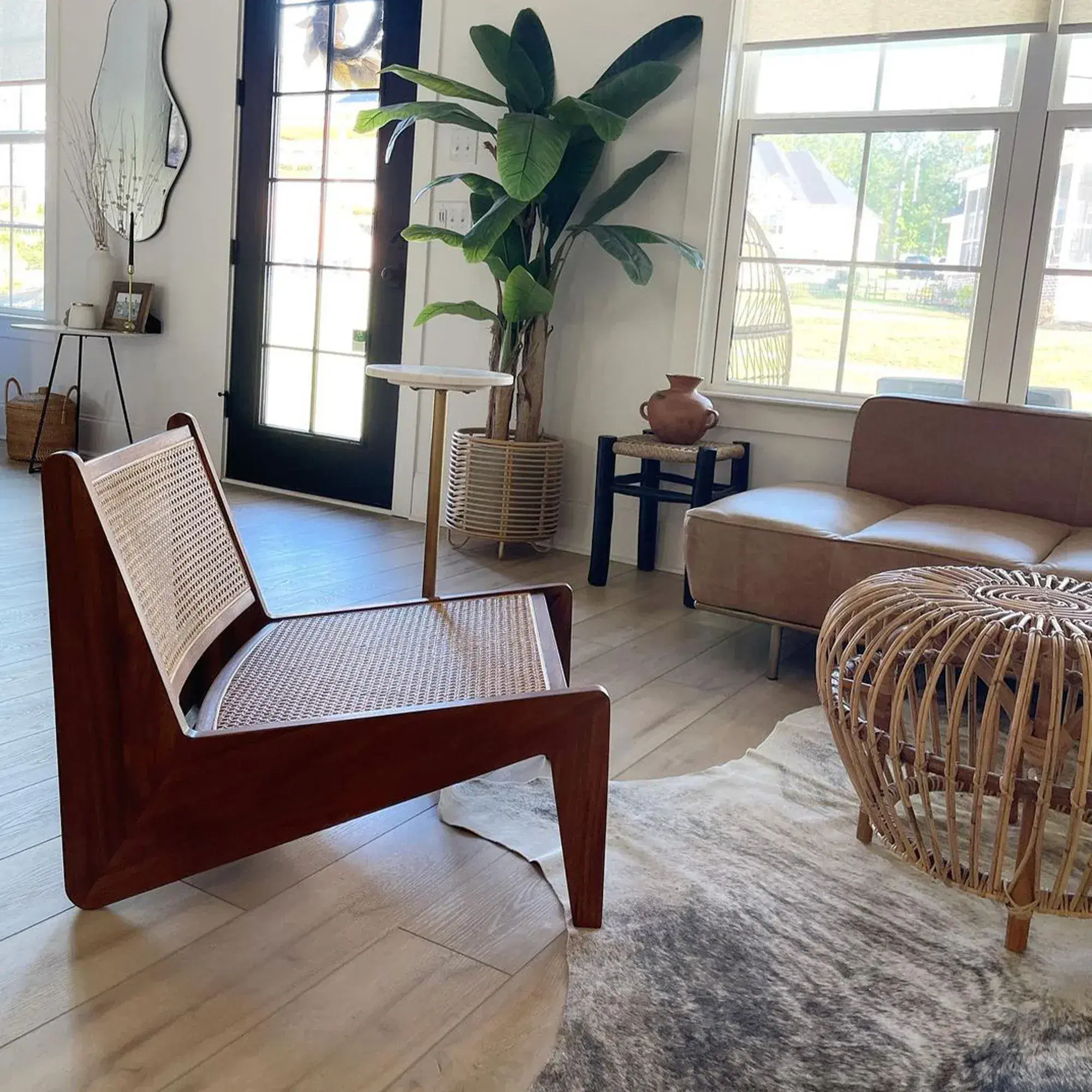 Kangaroo Chair Replica - View 8