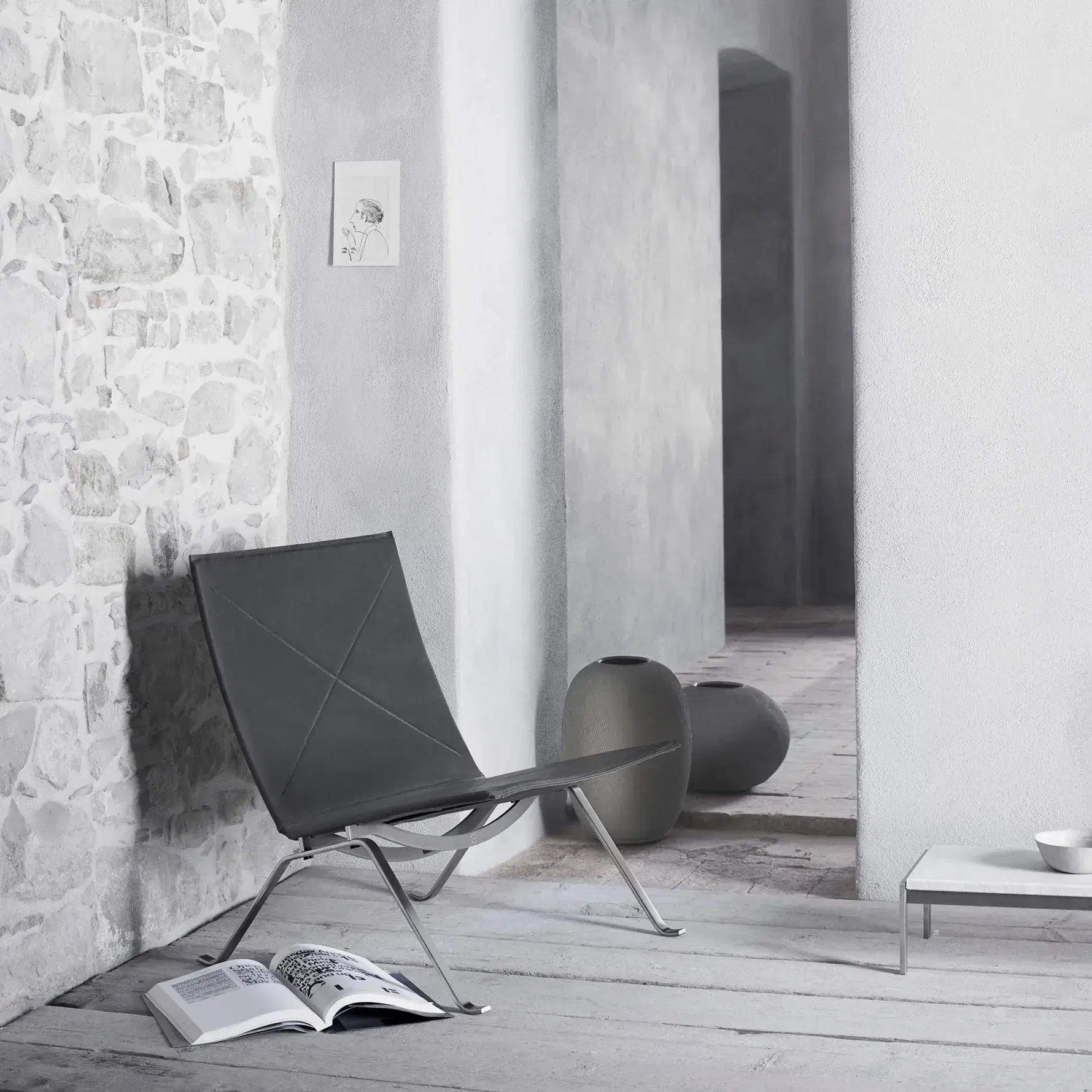 Poul 22 Lounge Chair Replica - View 7