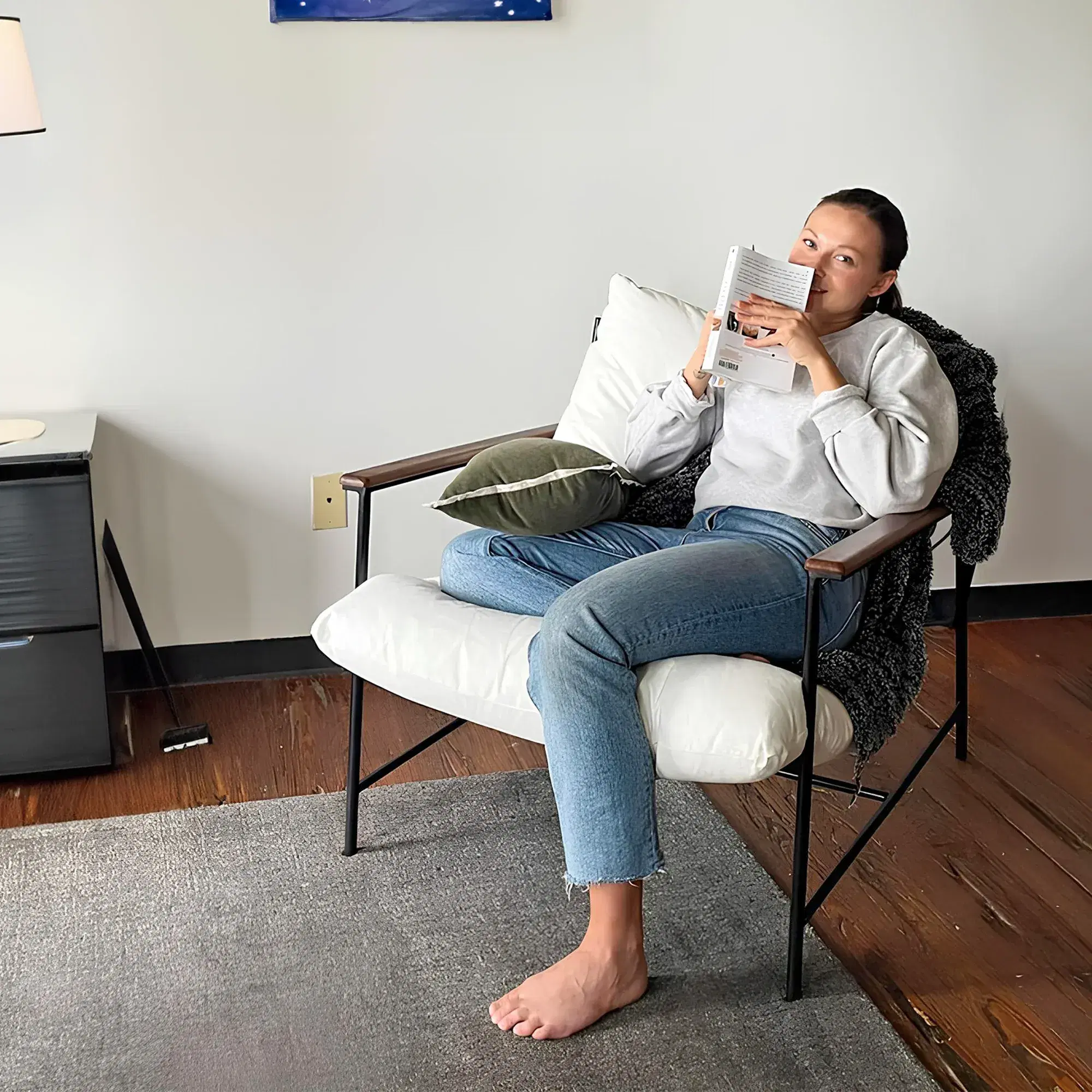 Vail Lounge Chair Replica - View 2