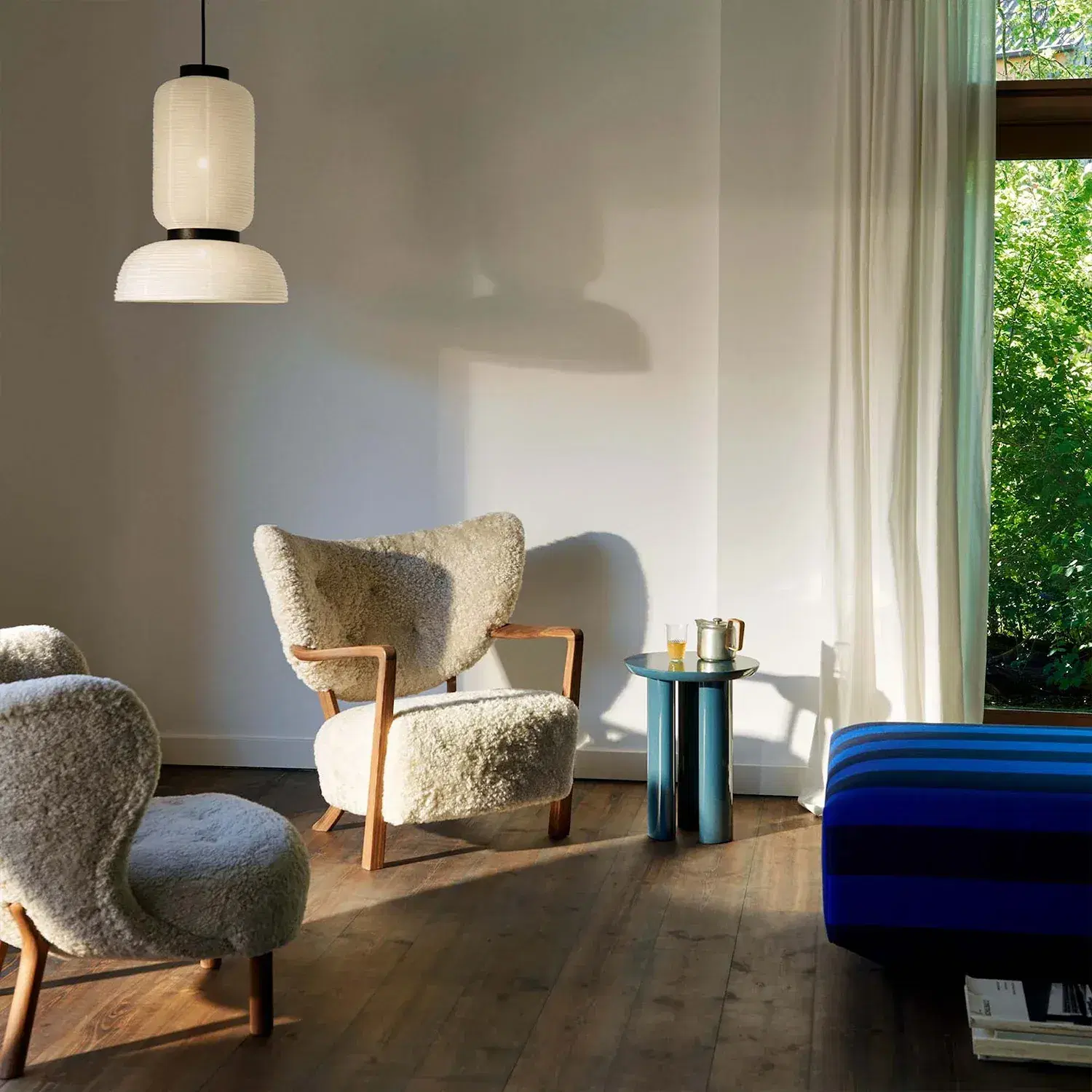 Wulff ATD2 Lounge Chair and Ottoman Replica - View 9