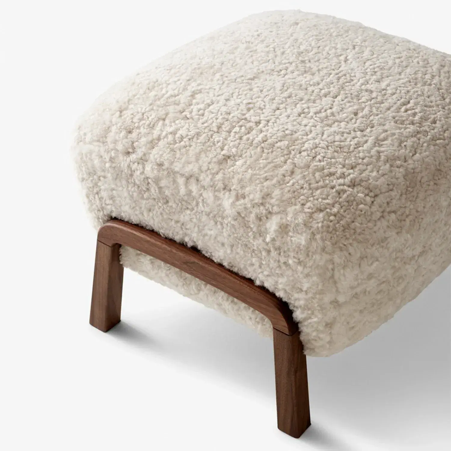 Wulff ATD2 Lounge Chair and Ottoman Replica - View 7